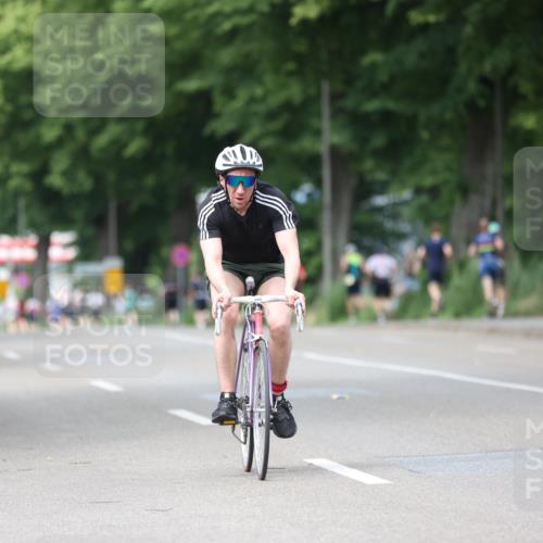 15.06.2025 - 7 Türme Triathlon Yannick Fuchs http://msf.ph/oto/8024979 15.06.2025 13:38:34 Radfahren 457, 884, 1168 meine-sportfotos.de