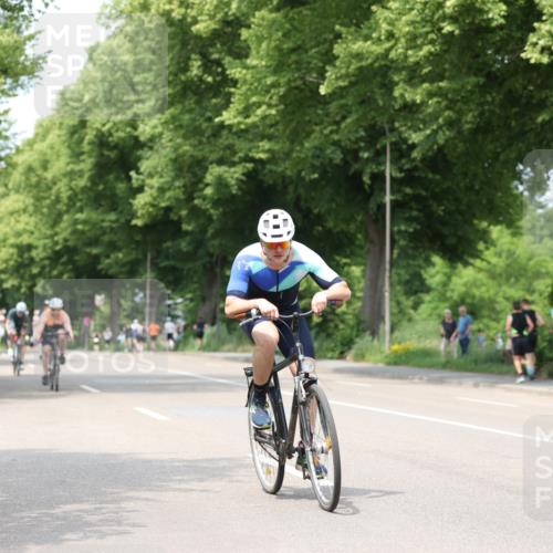 15.06.2025 - 7 Türme Triathlon Yannick Fuchs http://msf.ph/oto/8025093 15.06.2025 13:39:02 Radfahren  meine-sportfotos.de