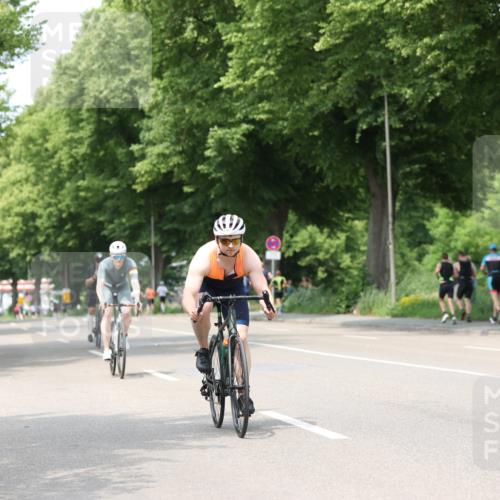 15.06.2025 - 7 Türme Triathlon Yannick Fuchs http://msf.ph/oto/8025120 15.06.2025 13:39:04 Radfahren  meine-sportfotos.de