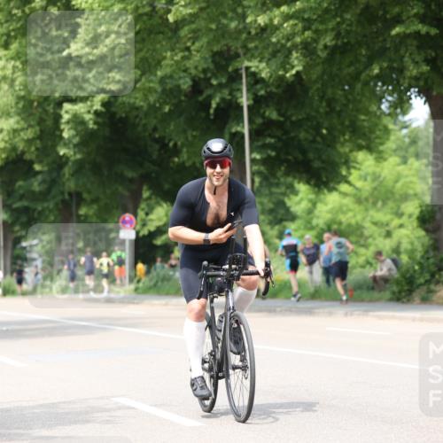 15.06.2025 - 7 Türme Triathlon Yannick Fuchs http://msf.ph/oto/8025149 15.06.2025 13:39:06 Radfahren  meine-sportfotos.de