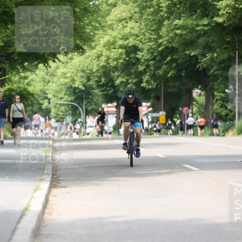 15.06.2025 - 7 Türme Triathlon Yannick Fuchs http://msf.ph/oto/8025200 15.06.2025 13:39:11 Radfahren 743 meine-sportfotos.de