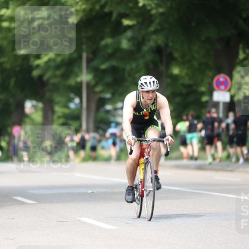 15.06.2025 - 7 Türme Triathlon Yannick Fuchs http://msf.ph/oto/8025285 15.06.2025 13:39:25 Radfahren 271, 1157 meine-sportfotos.de