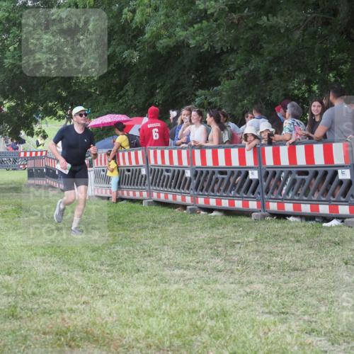 21.06.2025 - 27. Vierlanden-Triathlon KatJ http://msf.ph/oto/8025301 15.06.2025 13:27:52 Ziel 686 meine-sportfotos.de