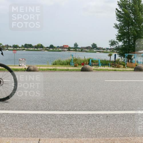 21.06.2025 - 27. Vierlanden-Triathlon H.Heesch http://msf.ph/oto/8025304 15.06.2025 12:06:29 Radfahren 712, 919, 930, 941 meine-sportfotos.de