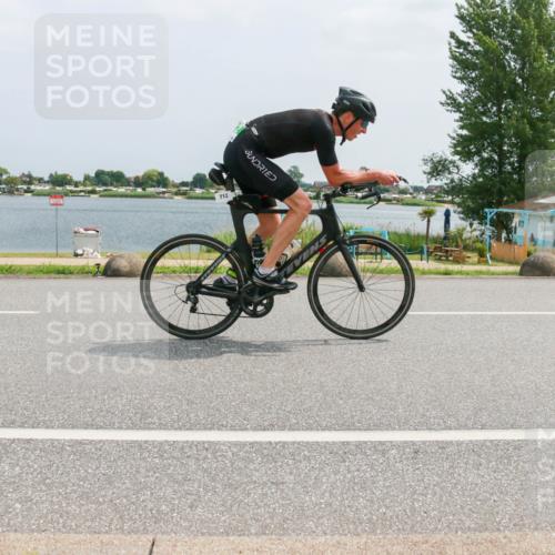 21.06.2025 - 27. Vierlanden-Triathlon H.Heesch http://msf.ph/oto/8025316 15.06.2025 12:06:29 Radfahren 712, 919, 930, 941 meine-sportfotos.de