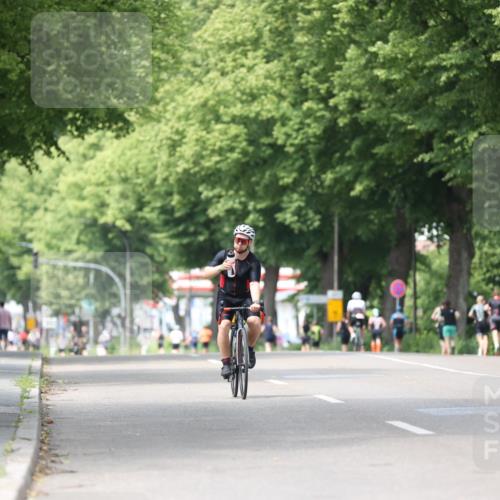 15.06.2025 - 7 Türme Triathlon Yannick Fuchs http://msf.ph/oto/8025394 15.06.2025 13:39:40 Radfahren 409, 1085 meine-sportfotos.de