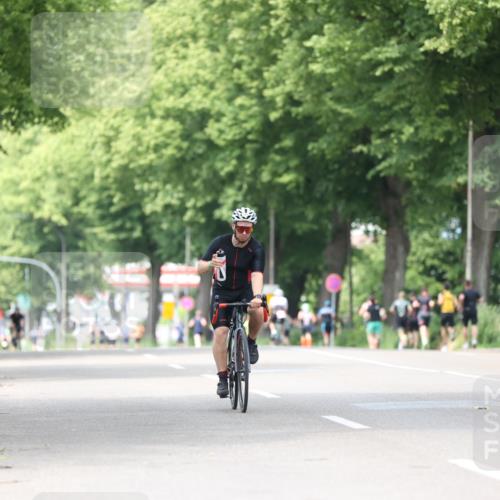 15.06.2025 - 7 Türme Triathlon Yannick Fuchs http://msf.ph/oto/8025400 15.06.2025 13:39:41 Radfahren 409 meine-sportfotos.de