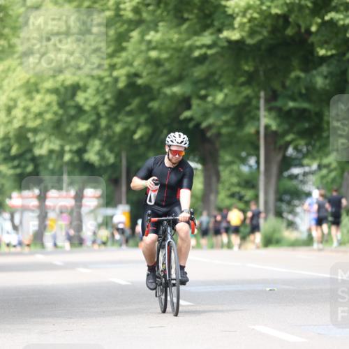 15.06.2025 - 7 Türme Triathlon Yannick Fuchs http://msf.ph/oto/8025415 15.06.2025 13:39:42 Radfahren 409 meine-sportfotos.de