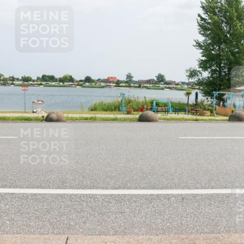 21.06.2025 - 27. Vierlanden-Triathlon H.Heesch http://msf.ph/oto/8025420 15.06.2025 12:06:55 Radfahren 718, 825, 879, 950, 959 meine-sportfotos.de