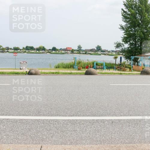 21.06.2025 - 27. Vierlanden-Triathlon H.Heesch http://msf.ph/oto/8025439 15.06.2025 12:06:55 Radfahren 718, 825, 879, 950, 959 meine-sportfotos.de
