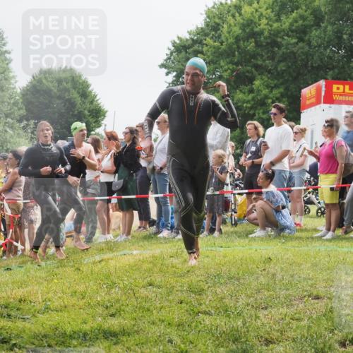 15.06.2025 - 27. Vierlanden-Triathlon KatJ http://msf.ph/oto/8025630 15.06.2025 10:58:41 Schwimmen 636, 667, 684, 732, 747 meine-sportfotos.de