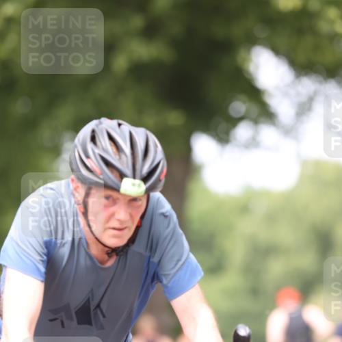 15.06.2025 - 7 Türme Triathlon Yannick Fuchs http://msf.ph/oto/8025674 15.06.2025 13:40:26 Radfahren 1005 meine-sportfotos.de