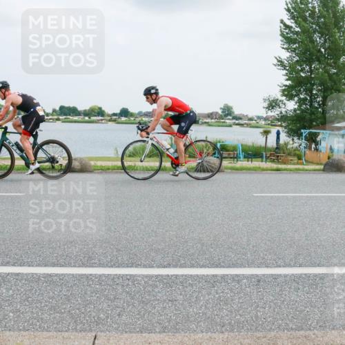 21.06.2025 - 27. Vierlanden-Triathlon H.Heesch http://msf.ph/oto/8025833 15.06.2025 12:08:06 Radfahren 935, 1004, 1005, 1006, 1007, 1008 meine-sportfotos.de