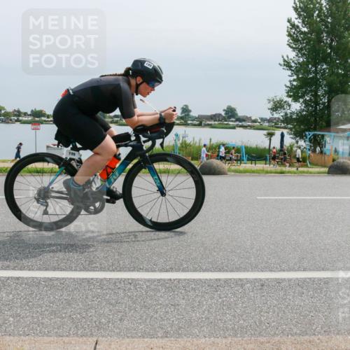 15.06.2025 - 27. Vierlanden-Triathlon H.Heesch http://msf.ph/oto/8025848 15.06.2025 11:17:57 Radfahren 154, 199, 830 meine-sportfotos.de
