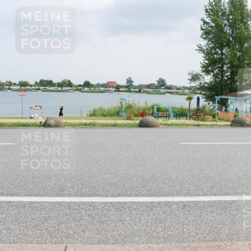 21.06.2025 - 27. Vierlanden-Triathlon H.Heesch http://msf.ph/oto/8026196 15.06.2025 12:10:53 Radfahren 933, 1019, 1020, 1021, 1022, 1023 meine-sportfotos.de