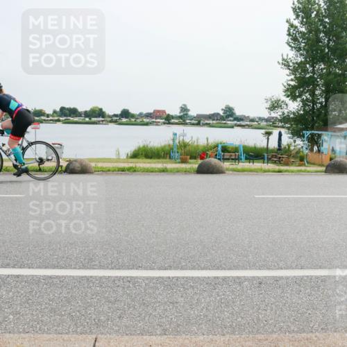 15.06.2025 - 27. Vierlanden-Triathlon H.Heesch http://msf.ph/oto/8026217 15.06.2025 10:27:35 Radfahren 510, 522, 628 meine-sportfotos.de