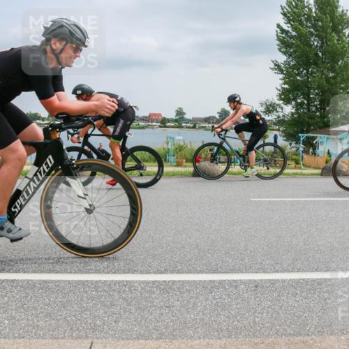 21.06.2025 - 27. Vierlanden-Triathlon H.Heesch http://msf.ph/oto/8026632 15.06.2025 12:14:19 Radfahren 741, 942, 1029, 1030, 1031, 1032, 1033 meine-sportfotos.de