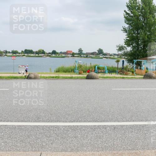 21.06.2025 - 27. Vierlanden-Triathlon H.Heesch http://msf.ph/oto/8026703 15.06.2025 12:14:54 Radfahren 207, 686, 812, 1039, 1040, 1042, 1043 meine-sportfotos.de