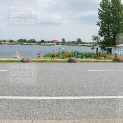 21.06.2025 - 27. Vierlanden-Triathlon H.Heesch http://msf.ph/oto/8026755 15.06.2025 12:15:20 Radfahren 643, 702, 831 meine-sportfotos.de