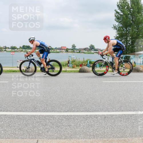21.06.2025 - 27. Vierlanden-Triathlon H.Heesch http://msf.ph/oto/8026804 15.06.2025 12:15:28 Radfahren 688, 746, 924, 1044, 1045, 1046, 1047, 1048 meine-sportfotos.de