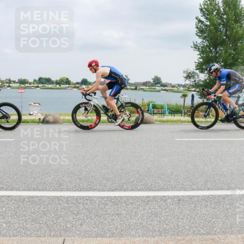 21.06.2025 - 27. Vierlanden-Triathlon H.Heesch http://msf.ph/oto/8026811 15.06.2025 12:15:28 Radfahren 688, 746, 924, 1044, 1045, 1046, 1047, 1048 meine-sportfotos.de
