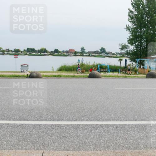 15.06.2025 - 27. Vierlanden-Triathlon H.Heesch http://msf.ph/oto/8026869 15.06.2025 11:19:41 Radfahren 205, 835 meine-sportfotos.de