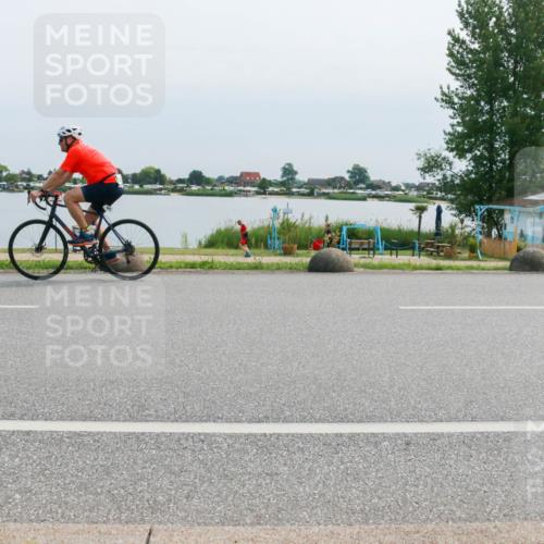 15.06.2025 - 27. Vierlanden-Triathlon H.Heesch http://msf.ph/oto/8027083 15.06.2025 11:20:09 Radfahren 3, 115, 232, 789, 852, 968 meine-sportfotos.de