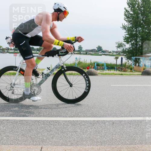 15.06.2025 - 27. Vierlanden-Triathlon H.Heesch http://msf.ph/oto/8027107 15.06.2025 11:20:11 Radfahren 3, 115, 232, 789, 852, 968 meine-sportfotos.de