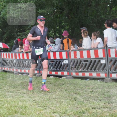 21.06.2025 - 27. Vierlanden-Triathlon KatJ http://msf.ph/oto/8027155 15.06.2025 13:30:22 Ziel 43, 783, 785, 891 meine-sportfotos.de