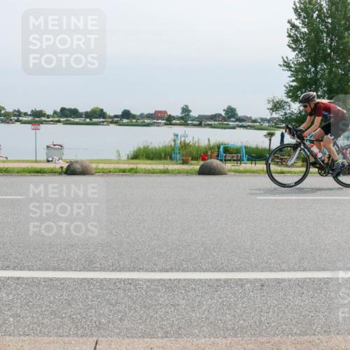 15.06.2025 - 27. Vierlanden-Triathlon H.Heesch http://msf.ph/oto/8027180 15.06.2025 11:20:52 Radfahren 237, 952, 958, 962, 966 meine-sportfotos.de