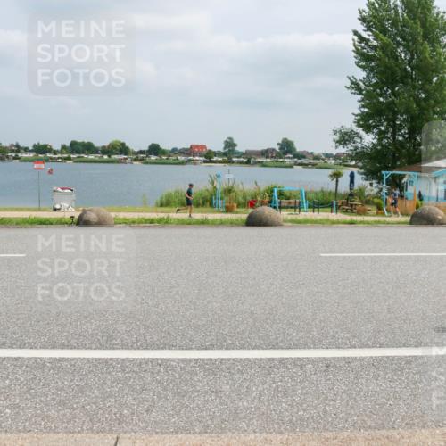 21.06.2025 - 27. Vierlanden-Triathlon H.Heesch http://msf.ph/oto/8027383 15.06.2025 12:19:40 Radfahren 637, 646, 647, 844, 855, 953 meine-sportfotos.de