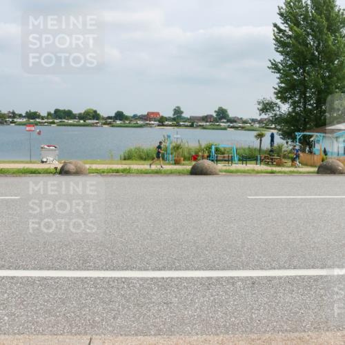 21.06.2025 - 27. Vierlanden-Triathlon H.Heesch http://msf.ph/oto/8027391 15.06.2025 12:19:40 Radfahren 637, 646, 647, 844, 855, 953 meine-sportfotos.de
