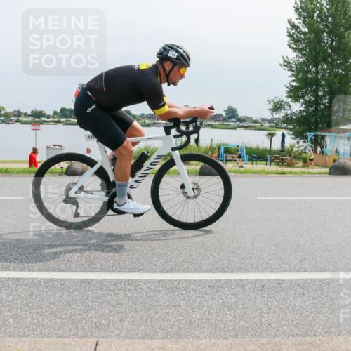 15.06.2025 - 27. Vierlanden-Triathlon H.Heesch http://msf.ph/oto/8027507 15.06.2025 11:22:04 Radfahren 133, 224, 843 meine-sportfotos.de