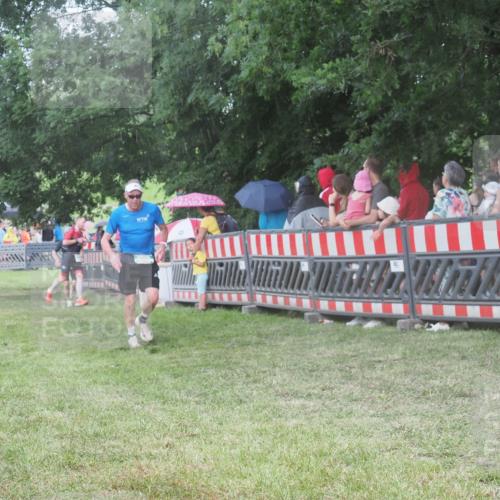 21.06.2025 - 27. Vierlanden-Triathlon KatJ http://msf.ph/oto/8027522 15.06.2025 13:31:31 Ziel 161, 799, 847, 968 meine-sportfotos.de