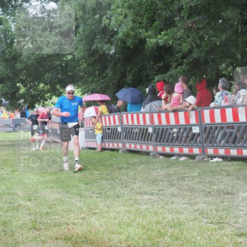 21.06.2025 - 27. Vierlanden-Triathlon KatJ http://msf.ph/oto/8027532 15.06.2025 13:31:31 Ziel 161, 799, 847, 968 meine-sportfotos.de