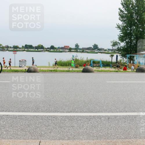 15.06.2025 - 27. Vierlanden-Triathlon H.Heesch http://msf.ph/oto/8027693 15.06.2025 11:22:15 Radfahren 207 meine-sportfotos.de