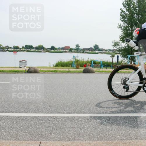 15.06.2025 - 27. Vierlanden-Triathlon H.Heesch http://msf.ph/oto/8027764 15.06.2025 10:28:35 Radfahren 138, 519, 532, 535, 569 meine-sportfotos.de