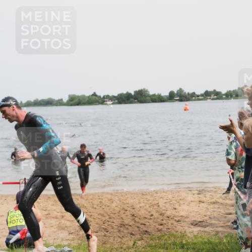 21.06.2025 - 27. Vierlanden-Triathlon MichiJ http://msf.ph/oto/8027952 15.06.2026 10:58:23 Schwimmen 643, 710, 741, 769 meine-sportfotos.de