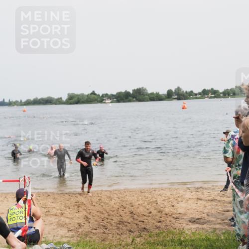 21.06.2025 - 27. Vierlanden-Triathlon MichiJ http://msf.ph/oto/8027978 15.06.2026 10:58:24 Schwimmen 643, 710, 741, 769 meine-sportfotos.de