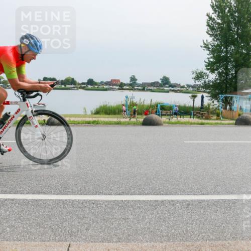 15.06.2025 - 27. Vierlanden-Triathlon H.Heesch http://msf.ph/oto/8028236 15.06.2025 11:23:17 Radfahren 180, 183, 753 meine-sportfotos.de