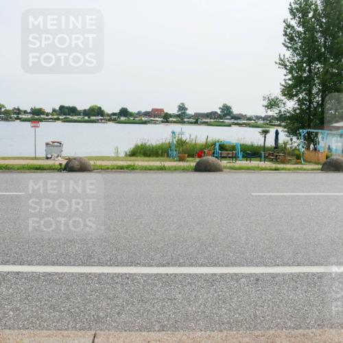 15.06.2025 - 27. Vierlanden-Triathlon H.Heesch http://msf.ph/oto/8028473 15.06.2025 10:28:55 Radfahren 200, 313 meine-sportfotos.de