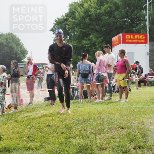 15.06.2025 - 27. Vierlanden-Triathlon KatJ http://msf.ph/oto/8028958 15.06.2025 11:04:11 Schwimmen 663, 729, 754, 763 meine-sportfotos.de