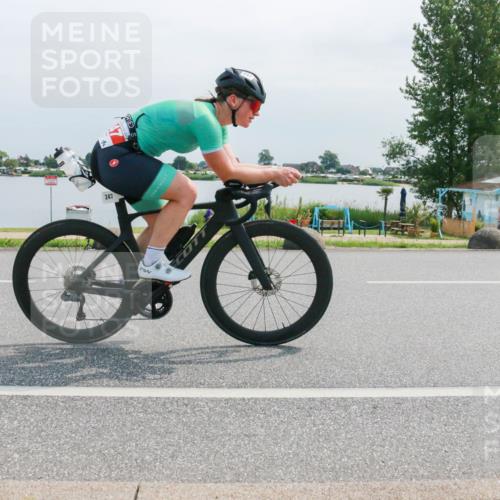 15.06.2025 - 27. Vierlanden-Triathlon H.Heesch http://msf.ph/oto/8029687 15.06.2025 11:29:11 Radfahren 247, 901, 915 meine-sportfotos.de