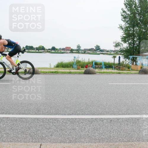 15.06.2025 - 27. Vierlanden-Triathlon H.Heesch http://msf.ph/oto/8029878 15.06.2025 10:31:55 Radfahren 159, 280 meine-sportfotos.de