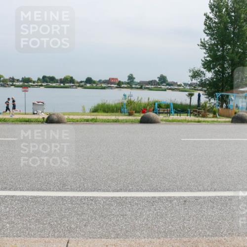 15.06.2025 - 27. Vierlanden-Triathlon H.Heesch http://msf.ph/oto/8030920 15.06.2025 11:31:55 Radfahren 113, 252, 761, 898, 913 meine-sportfotos.de