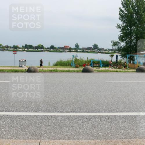 15.06.2025 - 27. Vierlanden-Triathlon H.Heesch http://msf.ph/oto/8031030 15.06.2025 11:32:06 Radfahren 144, 959 meine-sportfotos.de
