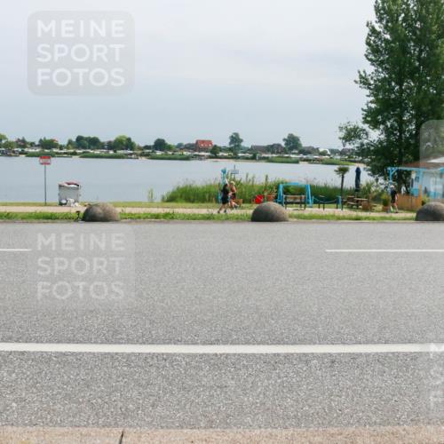15.06.2025 - 27. Vierlanden-Triathlon H.Heesch http://msf.ph/oto/8031053 15.06.2025 11:32:08 Radfahren 144, 959 meine-sportfotos.de