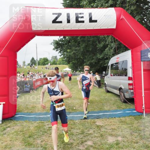 21.06.2025 - 27. Vierlanden-Triathlon MichiJ http://msf.ph/oto/8031947 15.06.2026 12:49:18 Ziel 764, 984, 986, 987, 988 meine-sportfotos.de