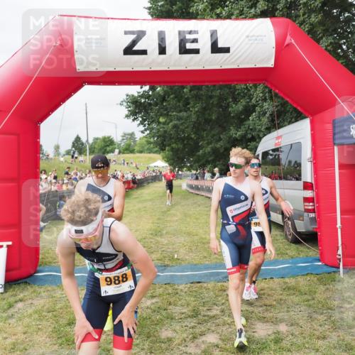 21.06.2025 - 27. Vierlanden-Triathlon MichiJ http://msf.ph/oto/8031989 15.06.2026 12:49:19 Ziel 764, 984, 986, 987, 988 meine-sportfotos.de