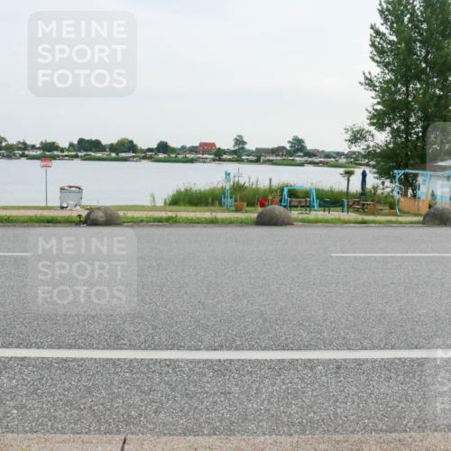 15.06.2025 - 27. Vierlanden-Triathlon H.Heesch http://msf.ph/oto/8032525 15.06.2025 10:40:12 Radfahren 43, 219 meine-sportfotos.de